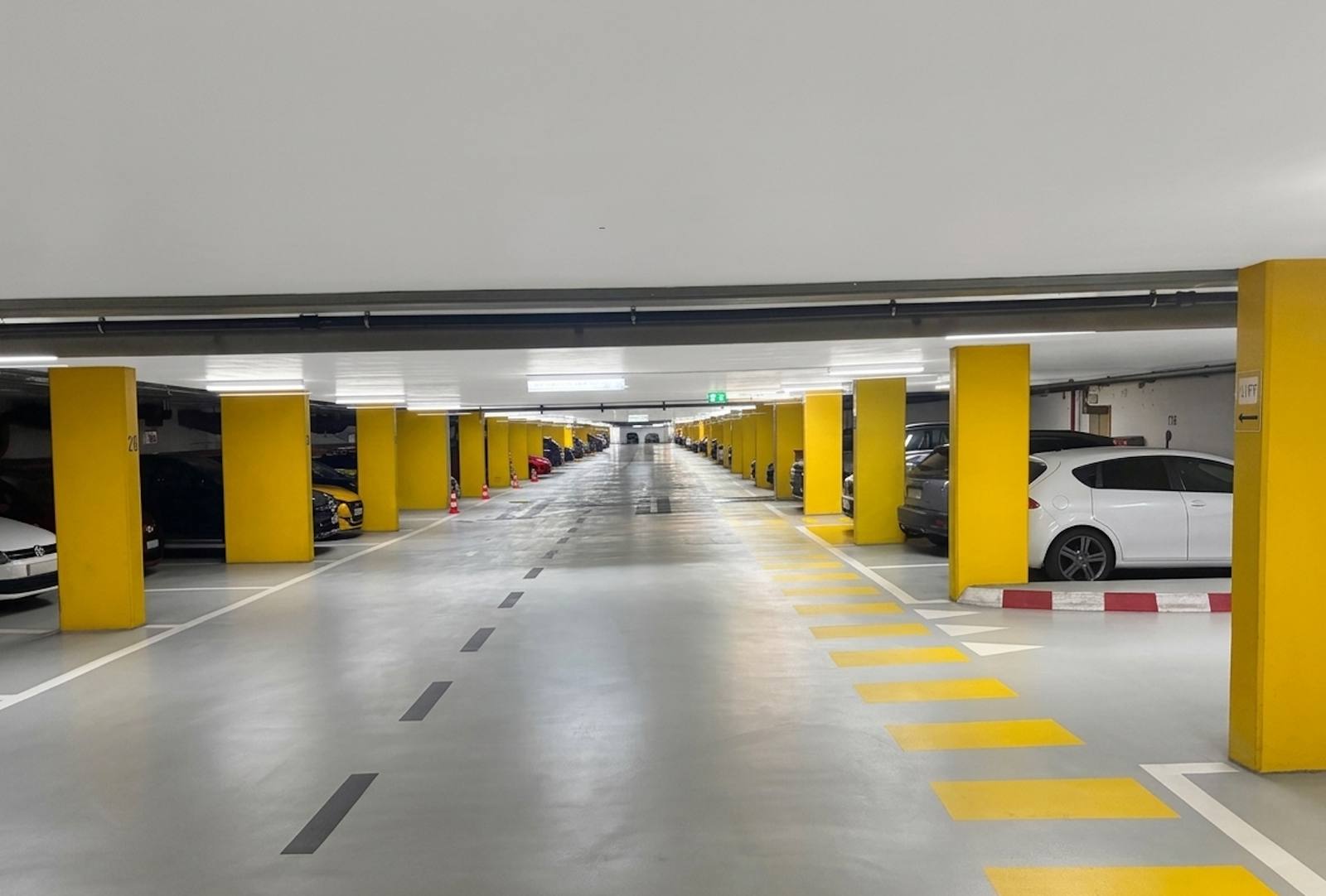 Niveau intérieur du Parking du Seujet